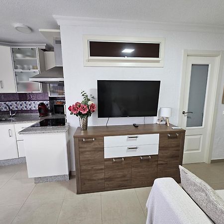 Apartamento En Benalmadena, Primera Linea De Playa Exteriör bild