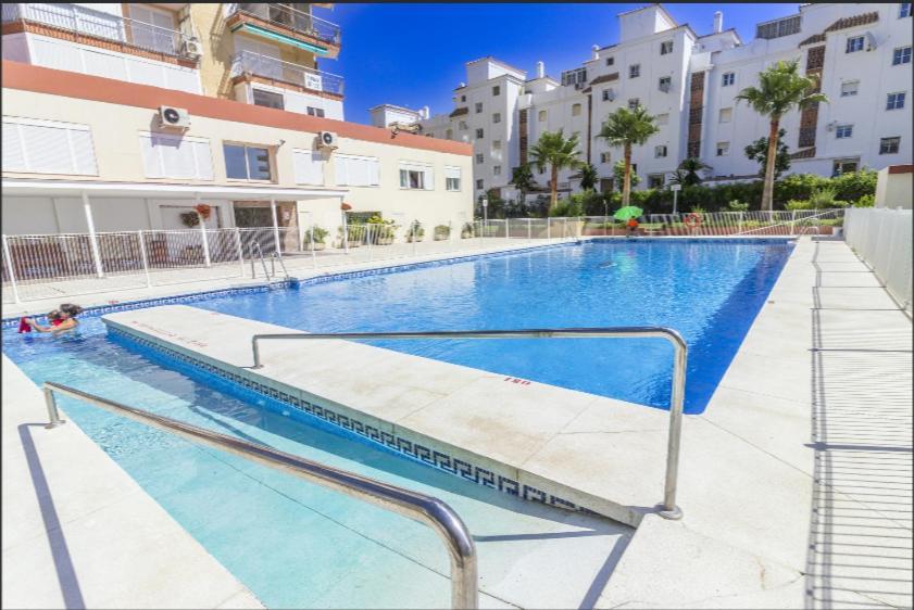 Apartamento En Benalmadena, Primera Linea De Playa Exteriör bild